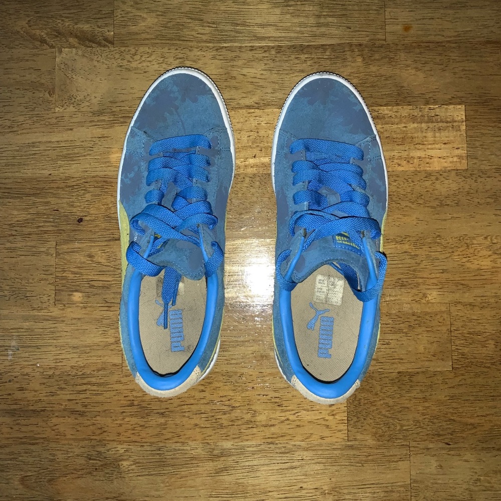 PUMA Womans Shoes